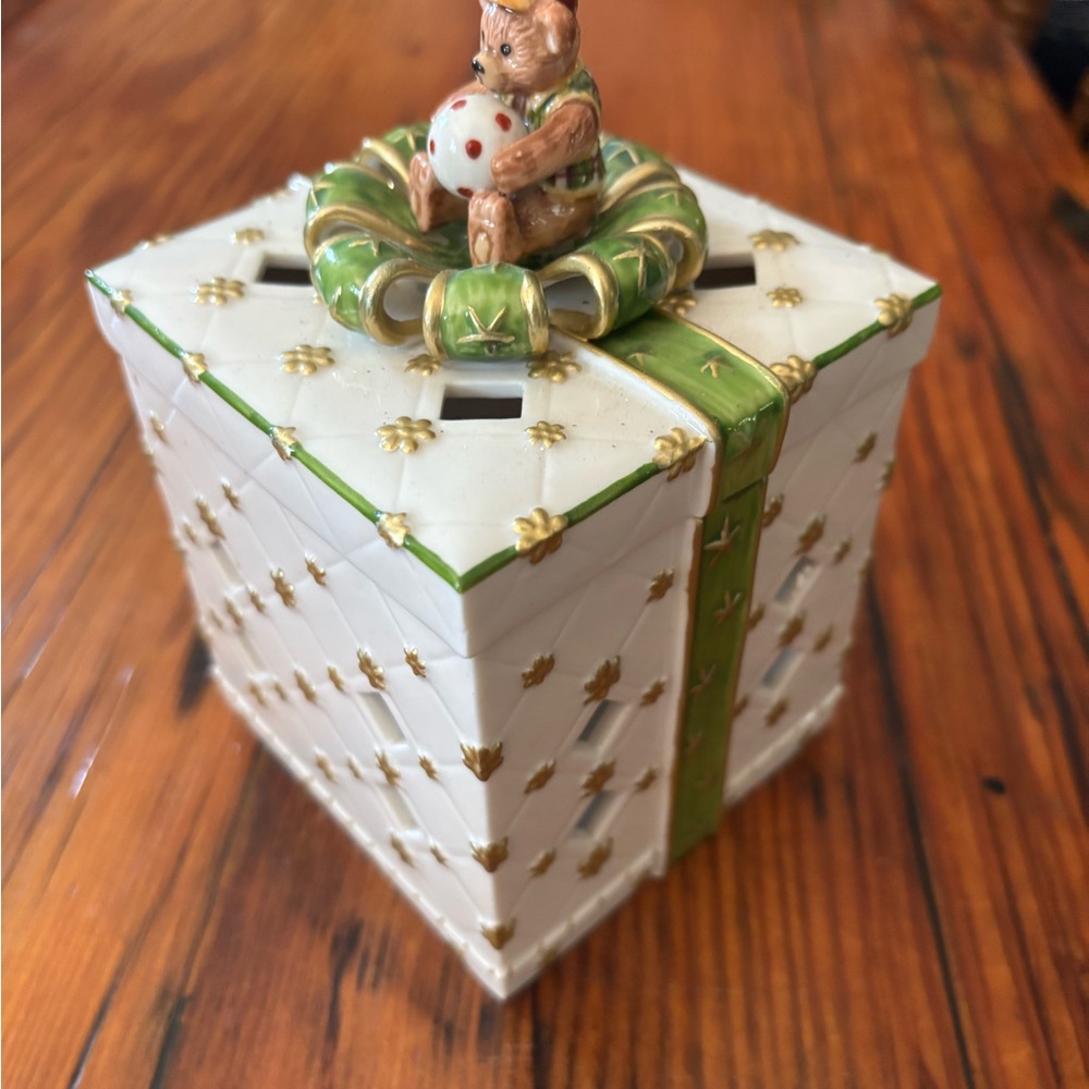 Villeroy & Boch Christmas tea light holder